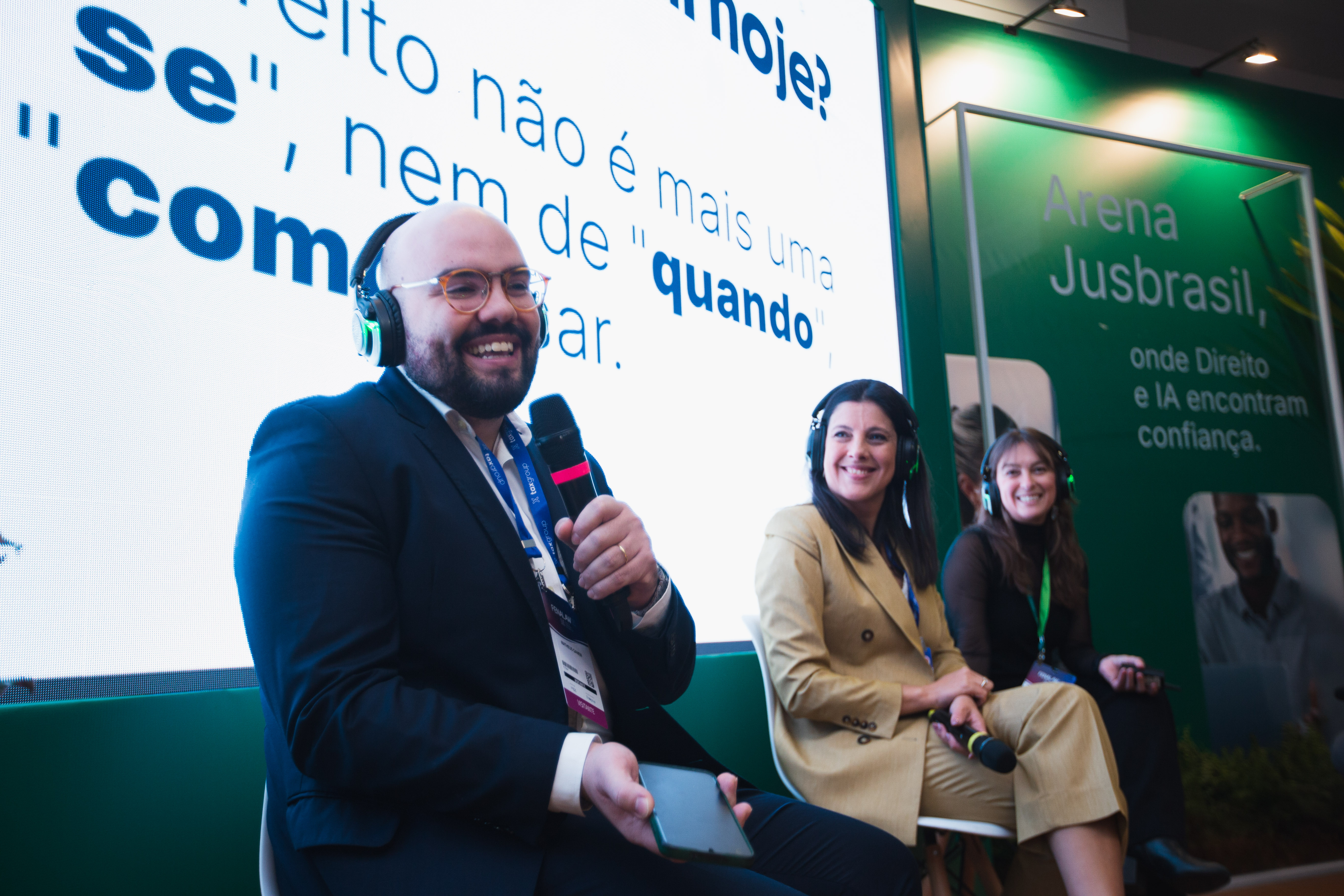 Time Trybe em evento jurídico